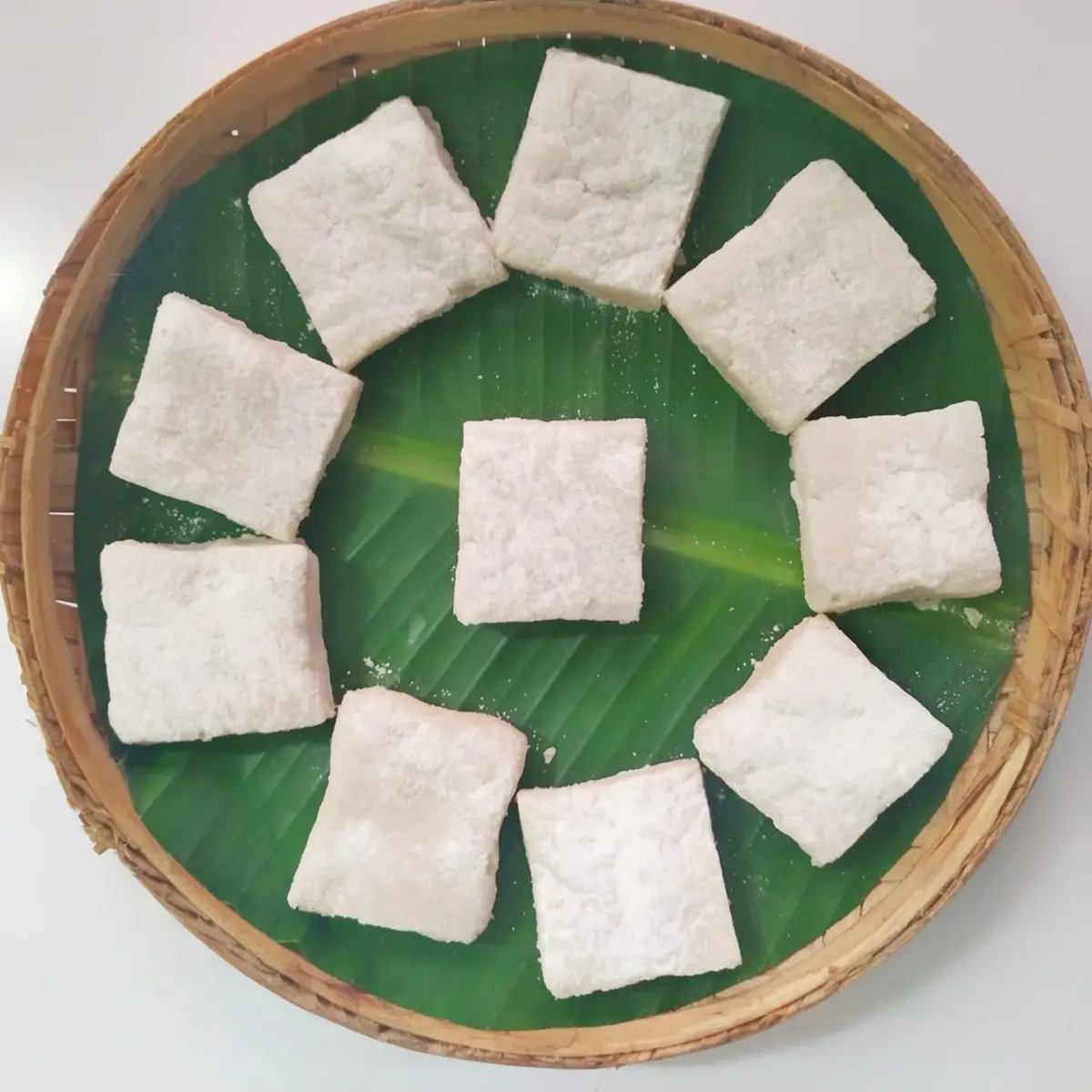 Traditional Sri Lankan cooking class with local food